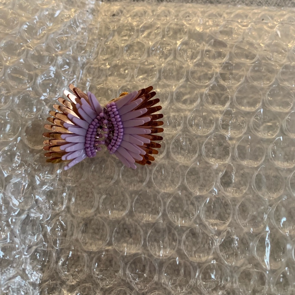 Mignonne Gavigan Screw On earrings- BN with bag